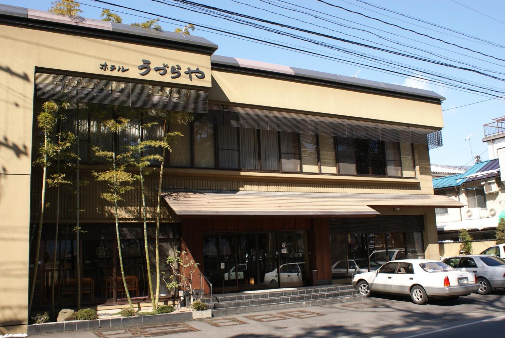 ホテルうづらや 千曲市 エクステリア 写真
