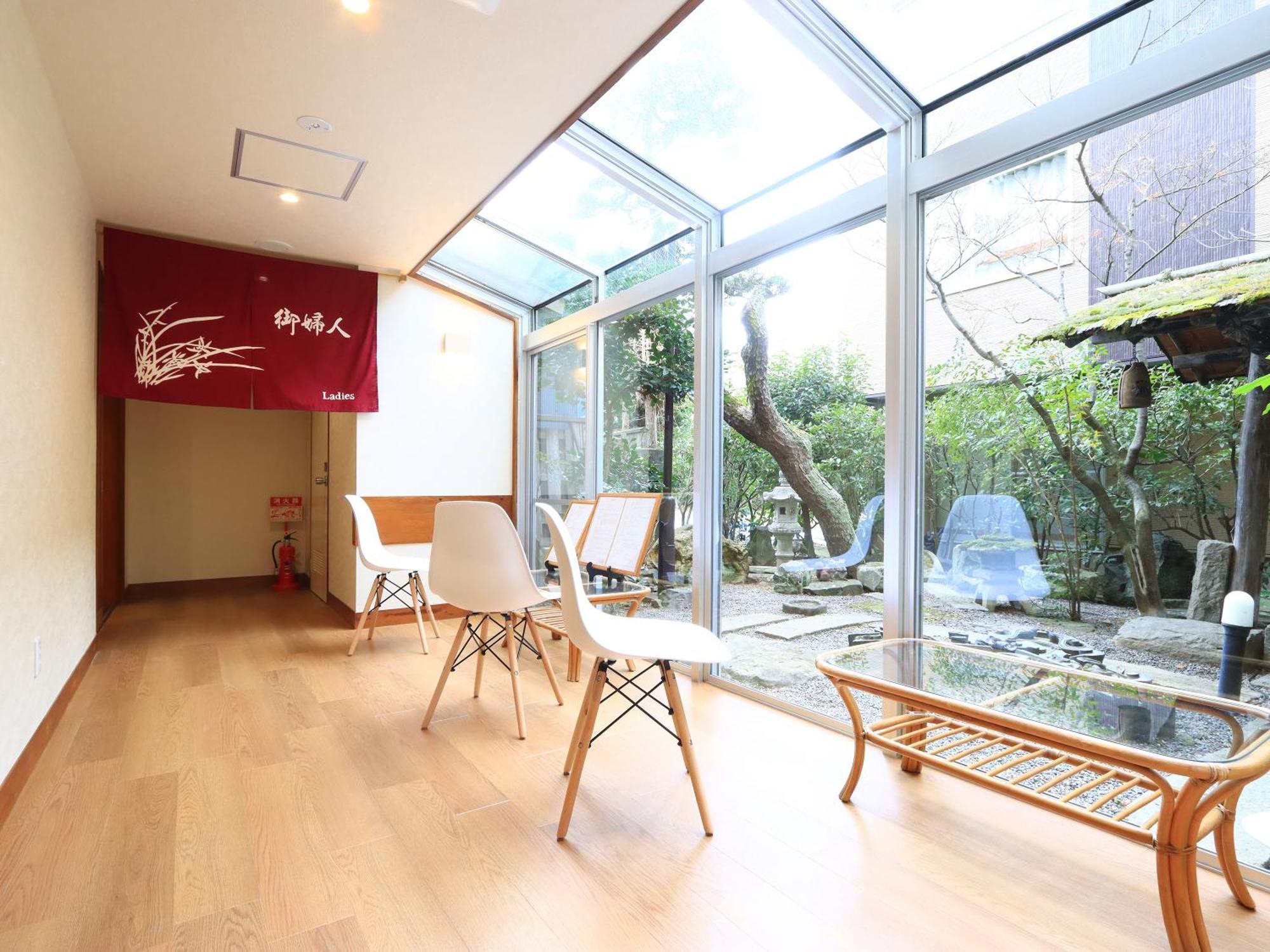 ホテルうづらや 千曲市 エクステリア 写真