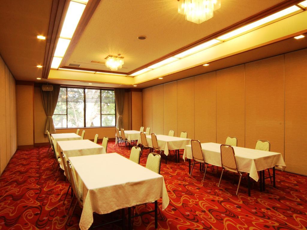 ホテルうづらや 千曲市 エクステリア 写真