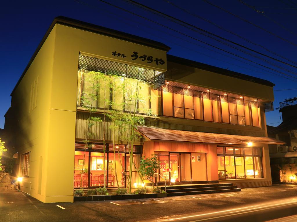 ホテルうづらや 千曲市 エクステリア 写真